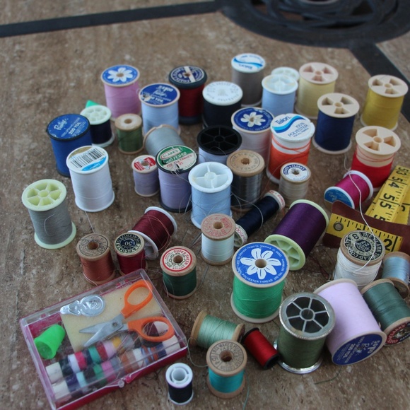 Lot of spools of thread - Picture 2 of 4